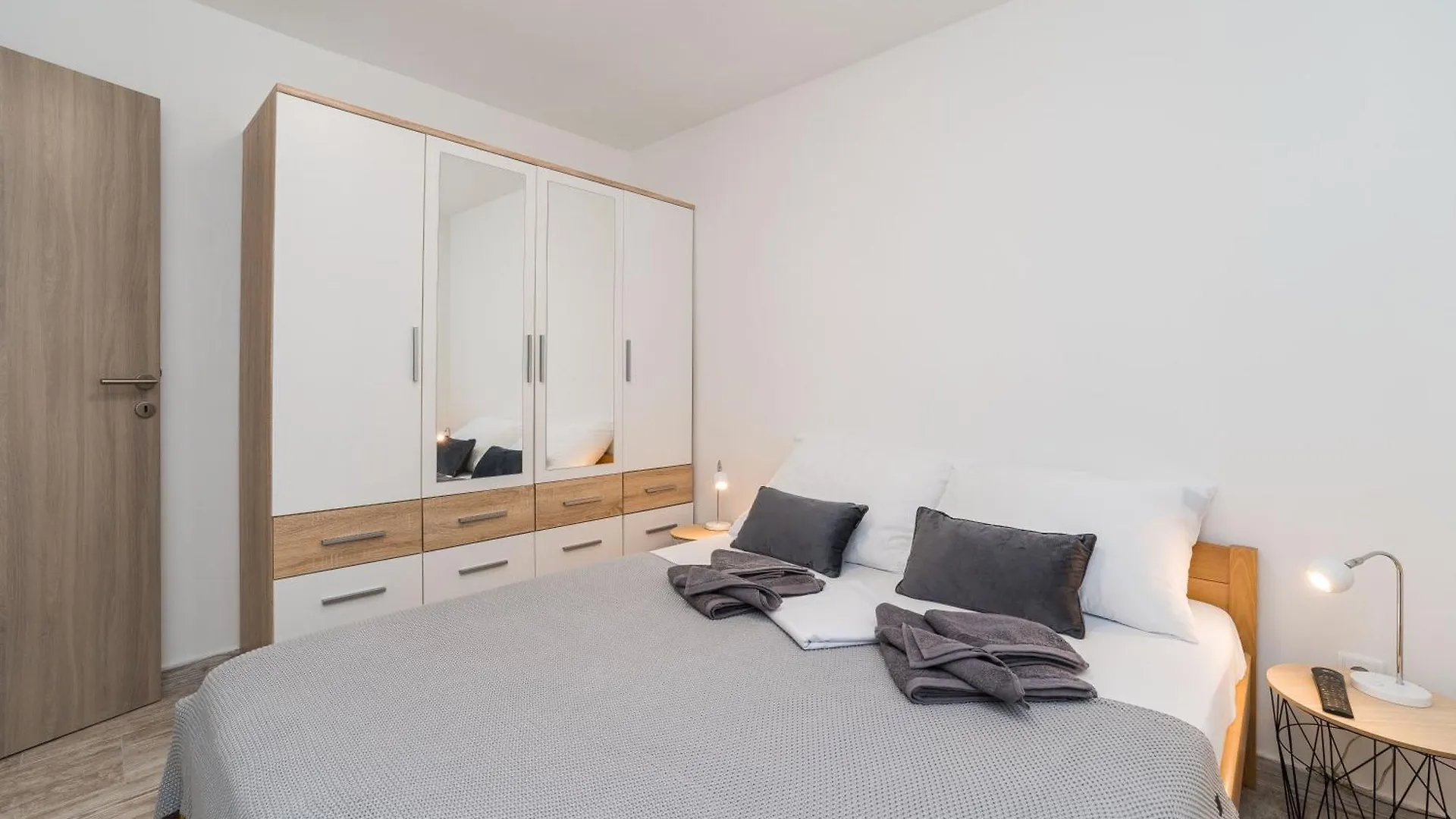 Vila Zara Nin Villa