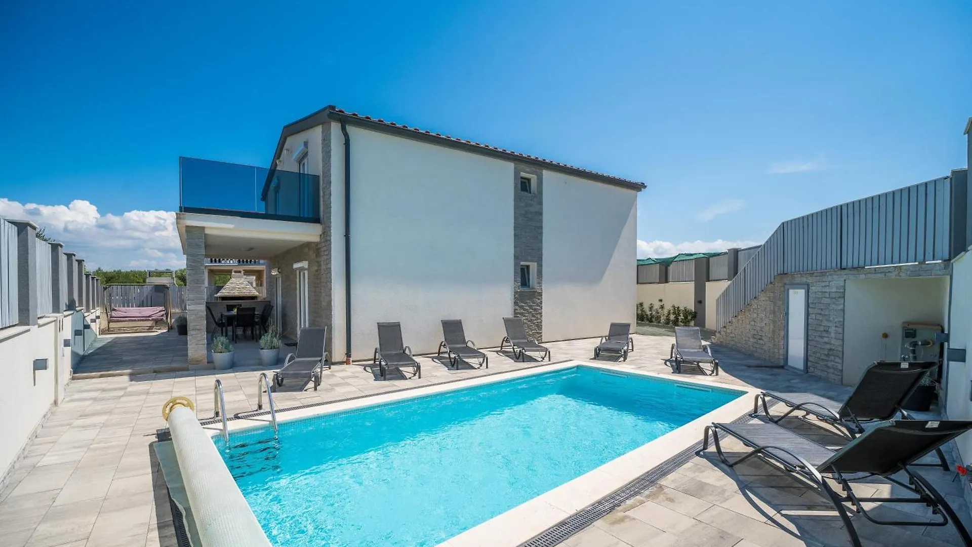 Vila Zara Nin Croatia